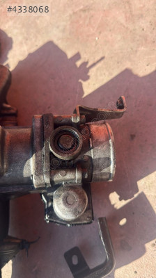 2008-2012 ISUZU D MAX ÇIKMA ORJİNAL GAZ KELEBEGİ