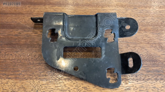 Chery Tiggo 7 Radar Sensör Braketi 704000198AA