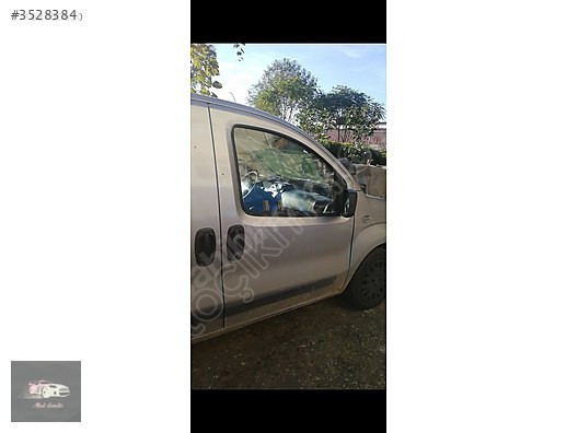 Peugeot Bipper 2008 model sağ ön kapı orjinal çıkma dolu