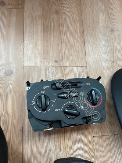 PEUGEOT 206 KLİMA KONTROL PANELİ TUŞLARI ORJİNAL ÇIKMA PEJO