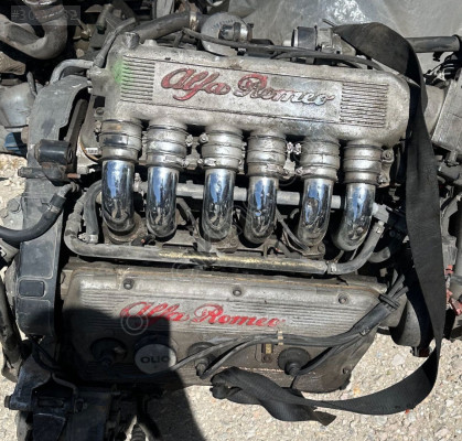Alfa Romeo 164 3.0 komple motor