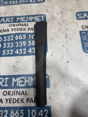ÇIKMA GOLF 6 ORTA KONSOL SOL KAPLAMASI 1K0868223A