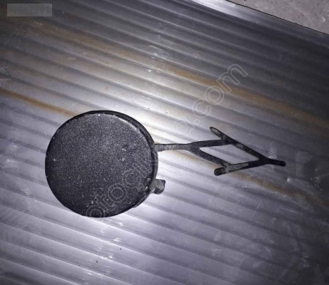 Peugeot 301 Citroen c-elyese ön tampon çeki demiri kapağı