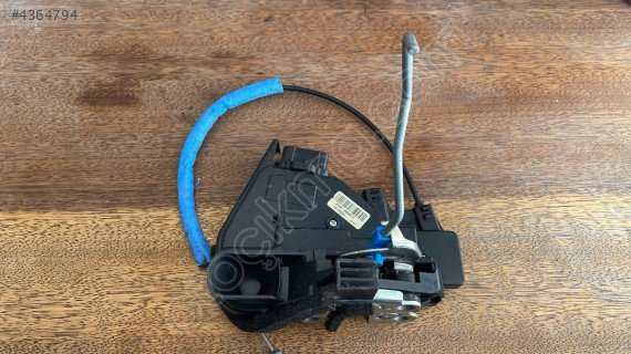 KİA RİO STONİC ÖN SAĞ KAPI KİLİDİ 81320H8050