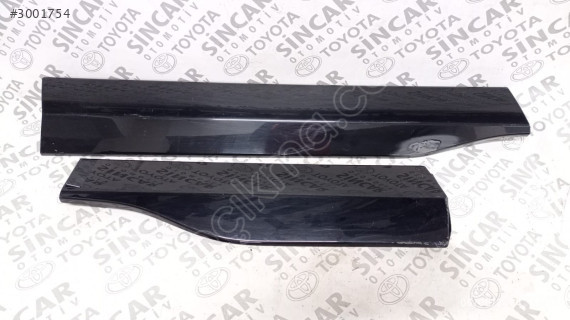 TOYOTA RAV-4 2019 2022 SAĞ ÖN ARKA KAPI ÇITASI 75078-42050