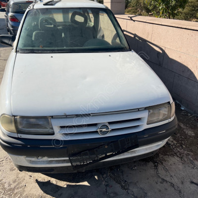 OPEL ASTRA F ‘SW’ “ ÖN KAPUT “ HATASIZ
