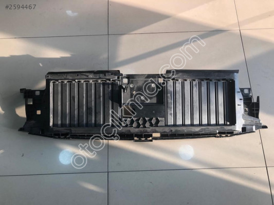 MERCEDES C SERİ W206 HAVALANDRIMA PERDESİ 2066224000