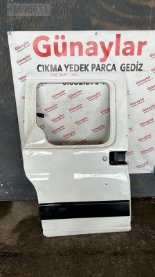 PRUGEOT PARTNER SAĞ ARKA KAPI