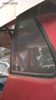 fiat uno sol arka kelebek camı