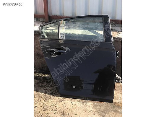 CHEVROLET CRUZE SAĞ ARKA KAPI ÇIKMA ORJİNAL HATASIZ VE BOYASIZ
