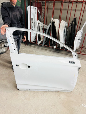 Renault clıo 5 çıkma ön sağ kapı orjınal çıkma