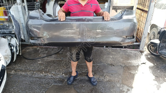 TOYOTA COROLLA ARKA TAMPON ORJİNAL ÇIKMA