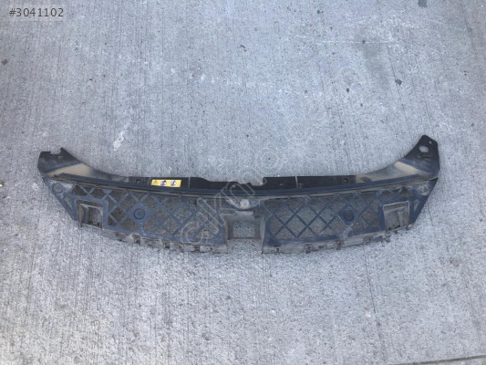 MERCEDES A SERİ W177 ÖN TAMPON ÜST BAKALİT 1778851300