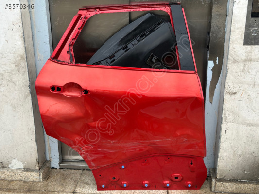 RENAULT CAPTUR ÇIKMA ORJİNAL SAĞ ARKA KAPI BD2