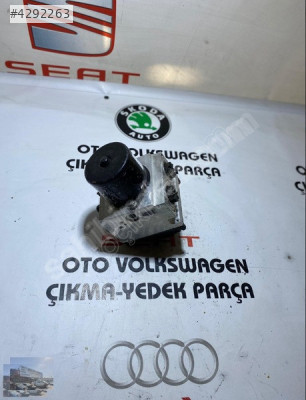 VW PASSAT ABS BEYNİ OEM 3C0614095P 3C0 614 095 P ORJİNAL ÇIKMA V