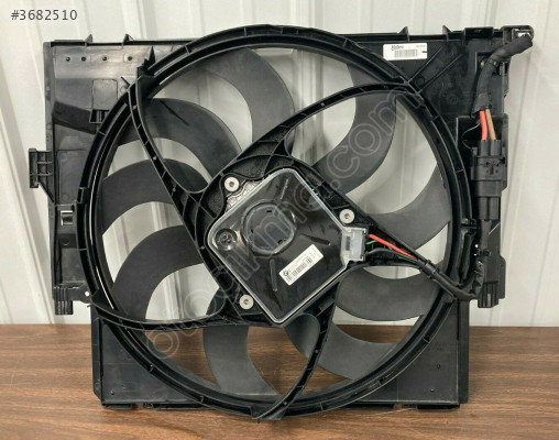 BMW F20 - F30 FAN MOTORU 17428641964