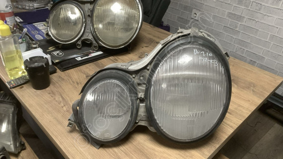 Mercedes W210 1997-2003 Model Sol Ön Far Parçası