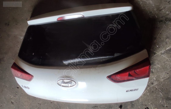 HYUNDAİ İ20 ARKA BAGAJ KAPAGI