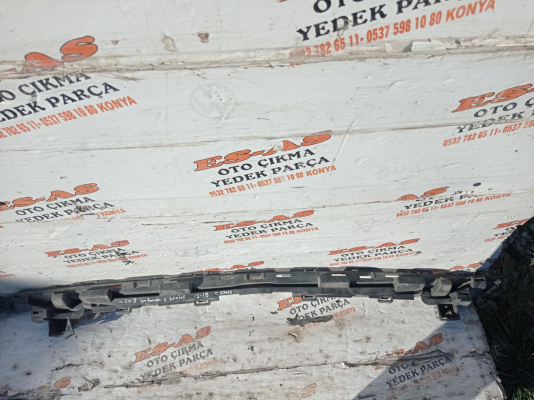 MERCEDES W205 C CLASS ÖN TAMPON İÇ BRAKETİ ÇIKMA ORJİNAL 13-18