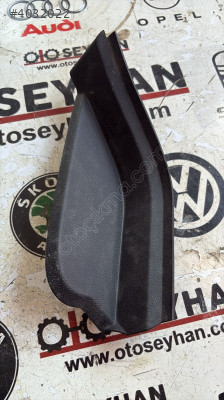498951029 opel astra j 1.6 göğüs sol yan kaplaması