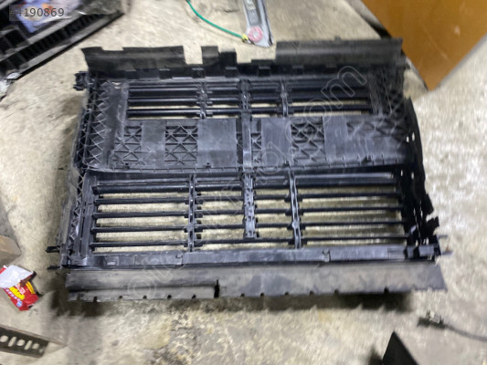 OPEL GRANDLAND X HAVA YÖNLENDİRME PANELİ YP00105680 CANCAN OPEL