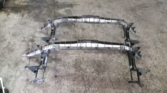 2015 mercedes a kasa cla  ön panel