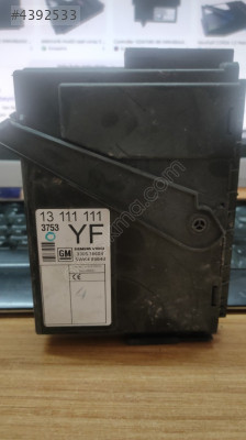 Opel Corsa c-combo konfort beyni 330518684