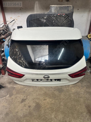 QASHQAİ BAGAJ KAPAĞI HATASIZ BOYASIZ ORJİNAL ÇIKMA PARÇA
