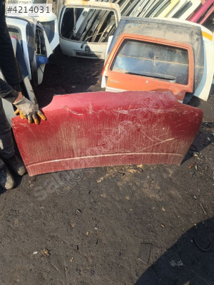 Nissan vanetta kaput