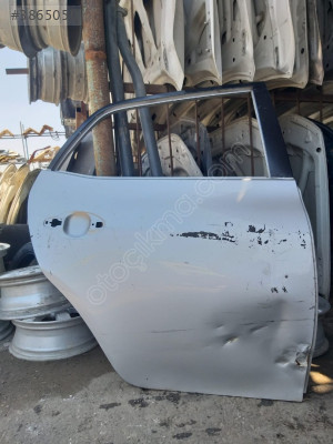 2008 - 2011 Toyota Auris Sağ Arka Kapı Çıkma Parça