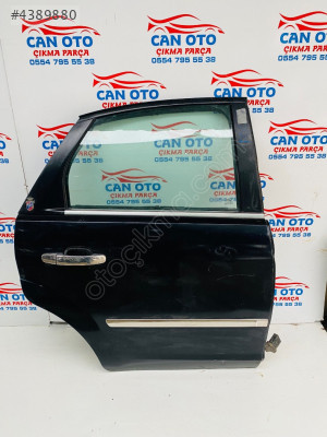 Ford Focus 2 Sağ arka kapı dolu siyah 2005-2008