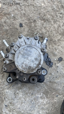 03G145209 vw passat b6 2.0 tdi bkp motor vakum pompası