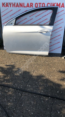 İNSİGNİA B SOL ÖN KAPI