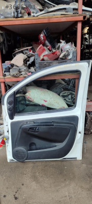 Fiat Fiorino sağ ön kapı döşemesi orijinal
