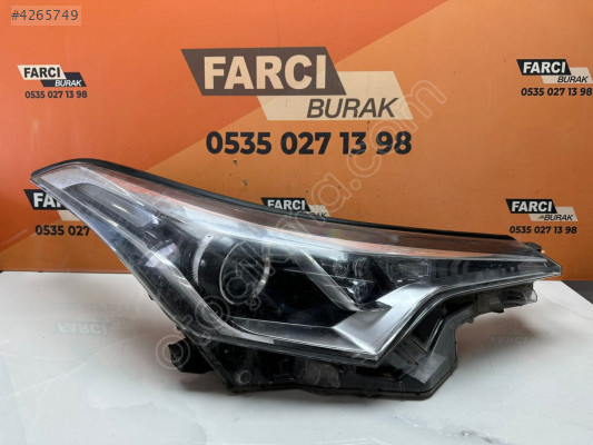 TOYOTA C-HR SAĞ FAR ORJİNAL 81110-F4031
