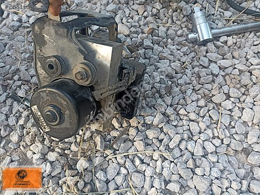 VOLKSWAGEN GOLF 4 ABS BEYNİ ORJİNAL ÇIKMA