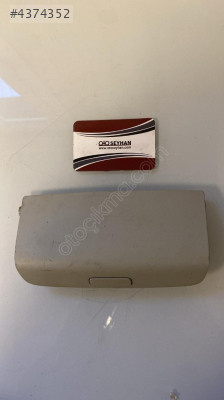 561868837A Jetta 2013 tavan gözlük kabı kapagi gri