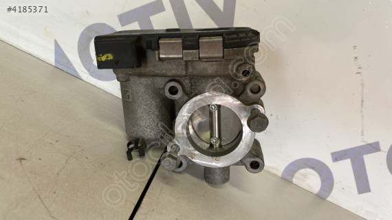 renault clio 5 2021 1.3 çıkma gaz kelebeği (son fiyat)