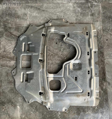 MİNİ COOPER F67 MOTOR ALT MUHAFAZA ORJINAL HATASIZ ÇIKMA