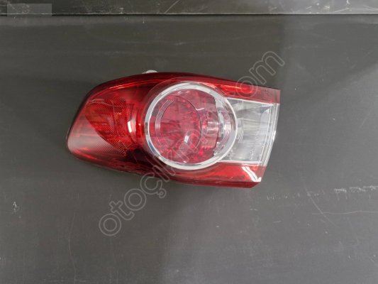 TOYOTA COROLLA SAĞ ARKA DIŞ STOP LAMBASI SIFIR 2010-2013