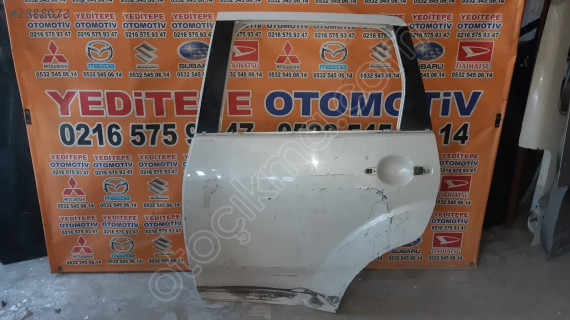 mitsubishi outlander sol arka kapı