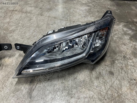 Fiat Ducato 4 sağ far