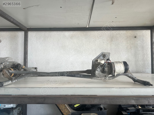 Peugeot 405 ön cam silecek motoru