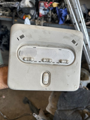 Nissan Qashqai tavan lambası