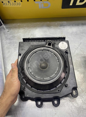 BMW E60 koltuk altı bas 61928910