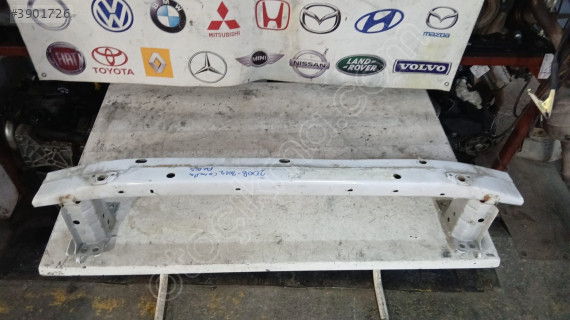 2008-2012 TOYOTA AURİS ÖN TAMPON DEMİRİ