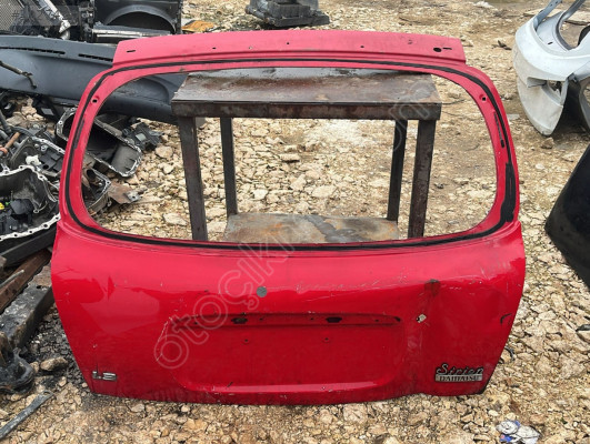 DAIHATSU SİRİON BAGAJ KAPAĞI ÇIKMA