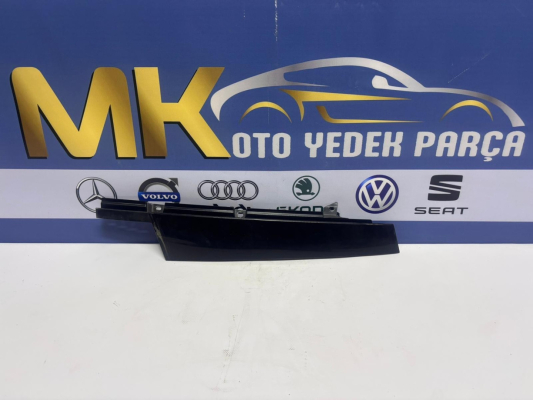 VOLVO S90 SOL ÖN KAPI BANDI