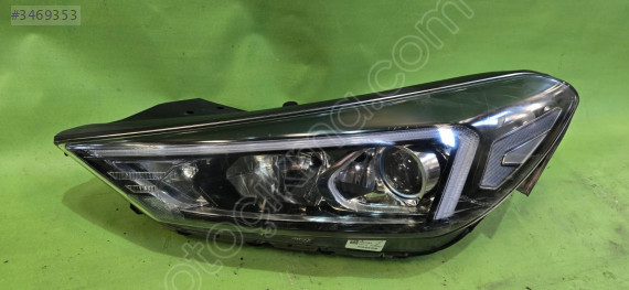 2019-2021 Hyundai Tucson sol ön far full led çıkma