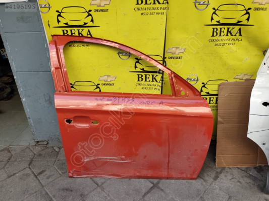 OPEL CORSA F SAĞ ÖN KAPI TURUNCU ÇIKMA ORJİNAL YEDEK PARÇA